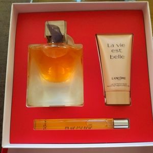 Lancome LA Vie est Belle Perfume